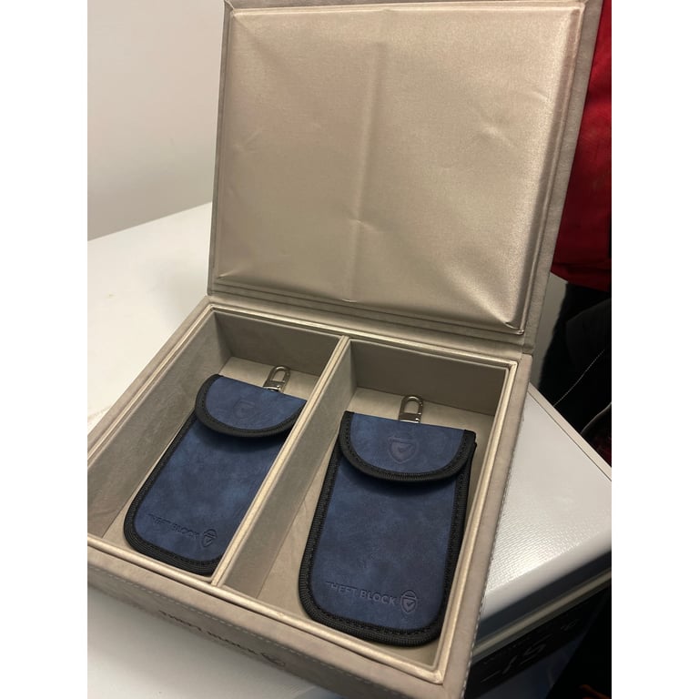 Signal blocking key box & pouches