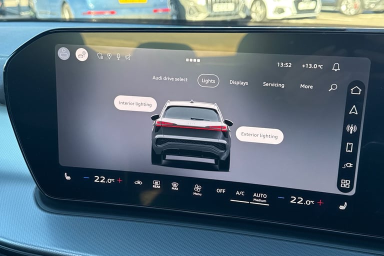 2025 Audi Q3 1.5 e-hybrid Launch Edition S Tronic Euro 6 (s/s) 5dr 26kWh SUV Automatic