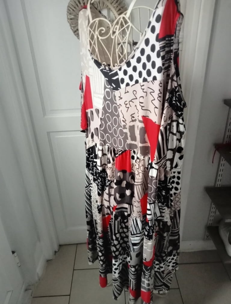 Dress. Size 24 by 2W Paris (New)