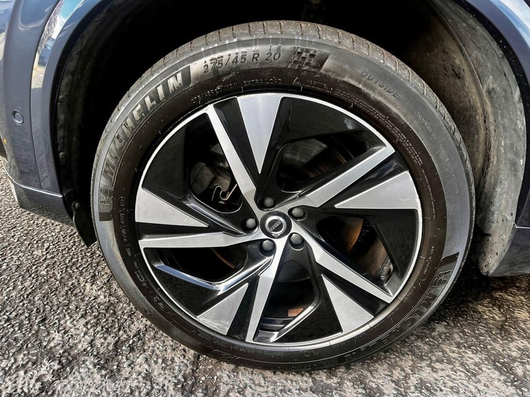 2023 Volvo XC90 2.0h T8 Recharge 18.8kWh Plus Auto 4WD Euro 6 (s/s) 5dr ESTATE Petrol/Electric Hy...