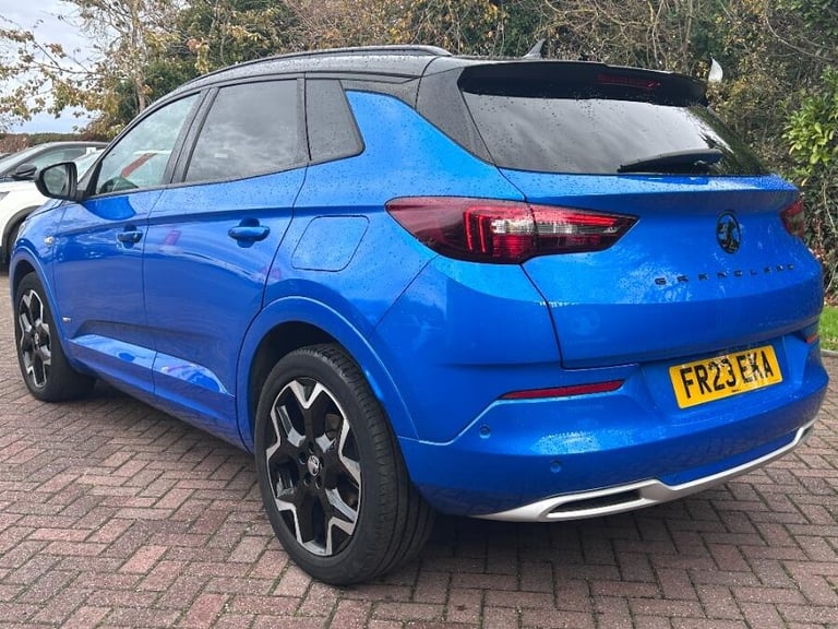2023 Vauxhall Crossland X 1.6 14.2kwh Ultimate Suv 5dr Petrol Plug In Hybrid Auto Euro 6 (s/s) (2...