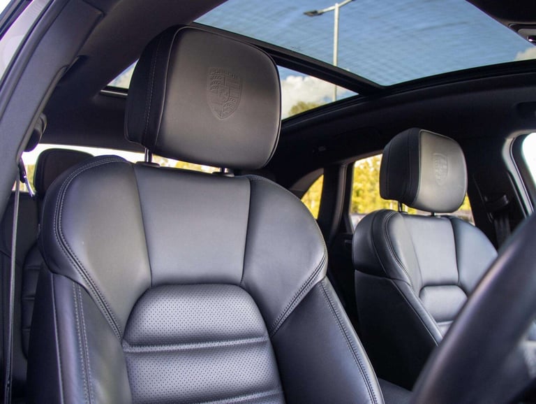 2023 Porsche Macan 5dr PDK ESTATE PETROL Automatic