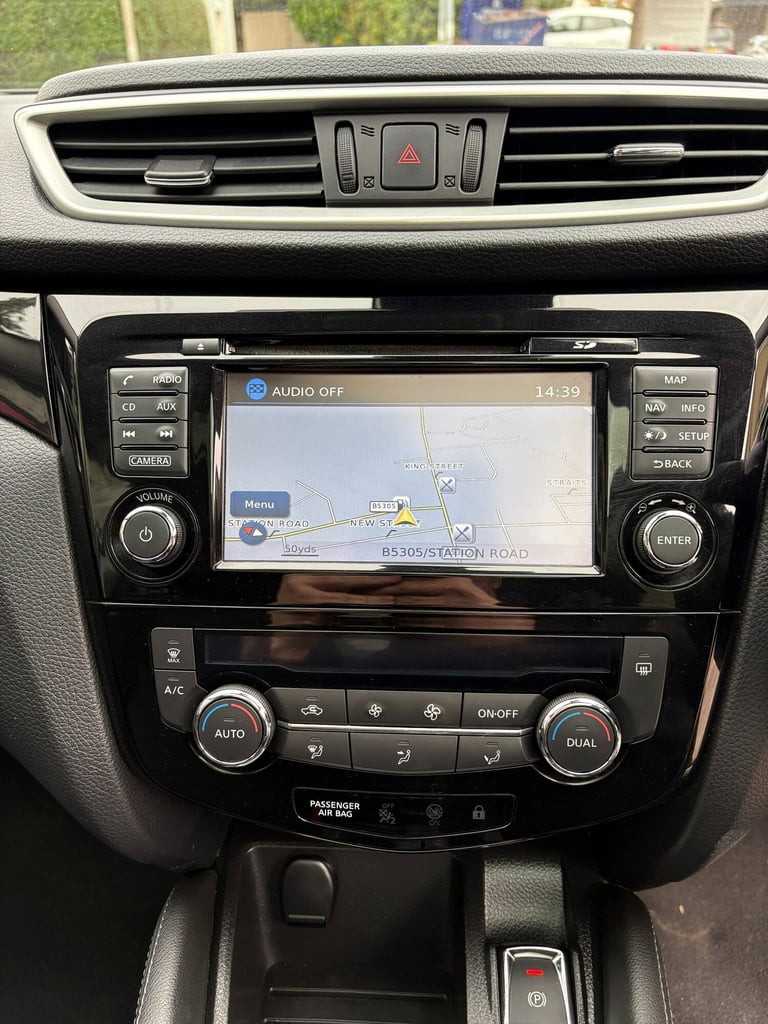 2016 Nissan Qashqai N-CONNECTA 1.5 DCI 5DR 110 BHP FOR SALE HATCHBACK Diesel Manual