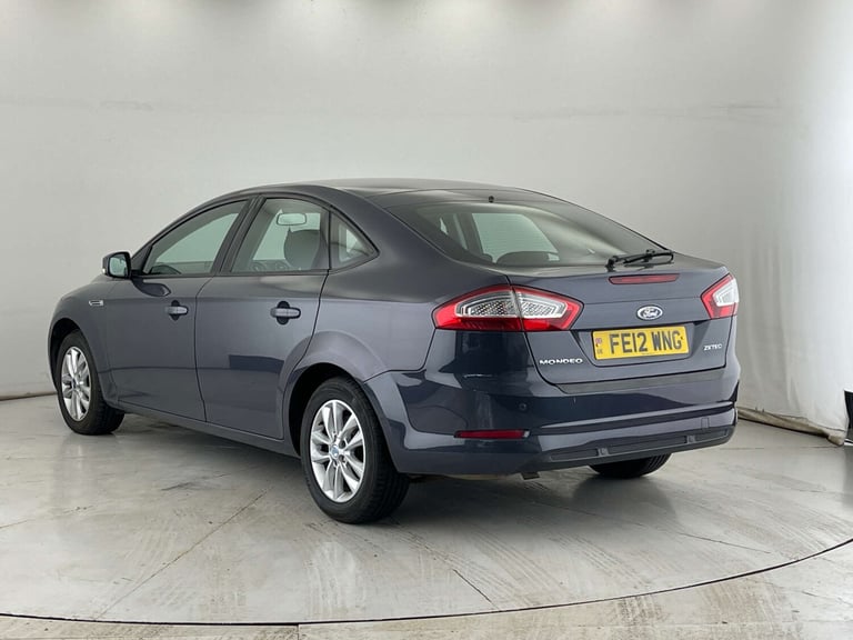 2012 Ford Mondeo 2.0 Mondeo Zetec TDCi 140 5dr Hatchback Diesel Manual