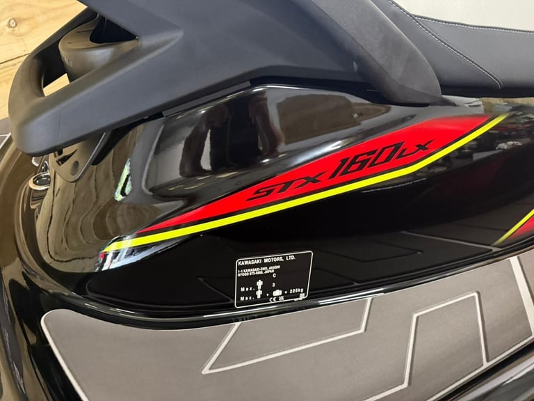 KAWASAKI STX 160LX 2024 JET SKI BRAND NEW GENUINE UK DEALER