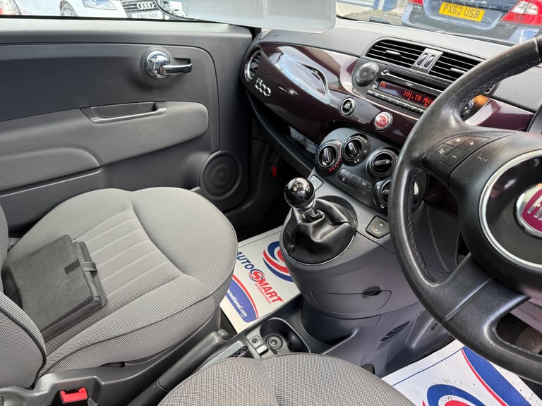 2012(62) Fiat  500 lounge 1.2 petrol manual mot 1 year road tax 1 year 35,000 Miles yes 35000