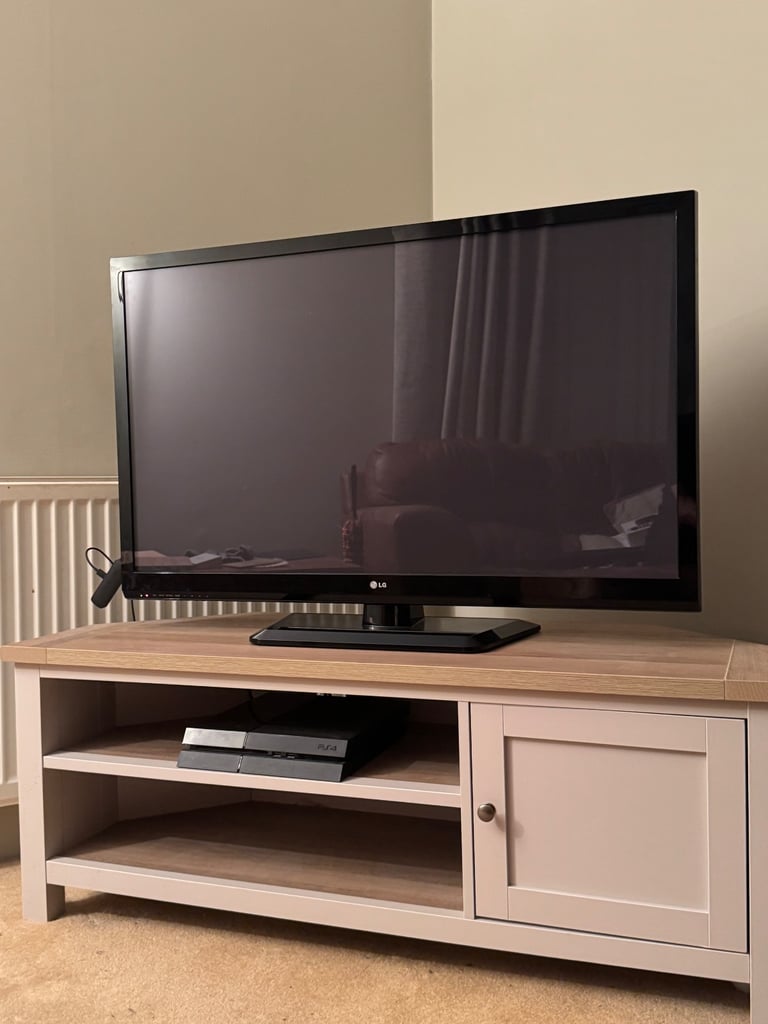 image for LG TV 42 inch 