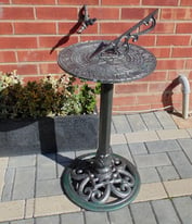(#1131) garden metal sun dial (Pick up only, Dy4 area)