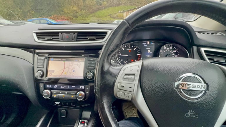 2016 NISSAN QASHQAI 1.5 DCI TEKNA 5DR BLACK PAN-ROOF HEATED LEATHER DIESEL