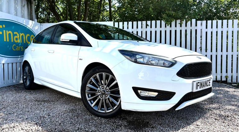 CAN'T GET CREDIT? CALL US! Ford Focus 1.5 T EcoBoost ST-Line (s/s), 2018- £149 DEPOSIT, £63 PER WEEK