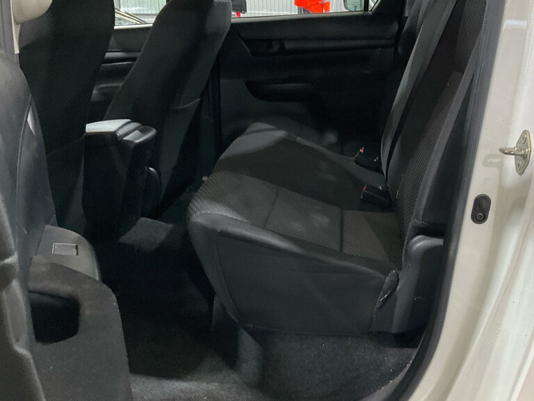 2020 Toyota Hilux Active 2.4 148 PS 4WD Double Cab Pick-up Diesel Manual