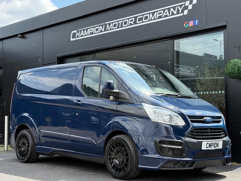 image for 2015 FORD TRANSIT CUSTOM 330 TREND NO VAT AIR CON SPORT BODY KIT UPGRADED ALLOYS