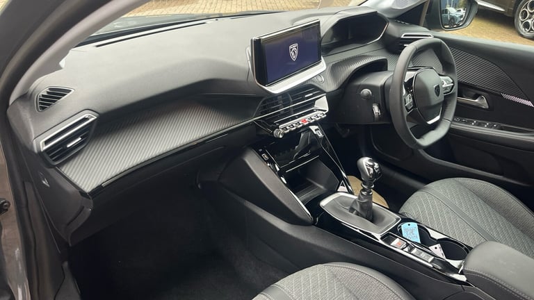 2024 Peugeot 208 1.2 PureTech Allure Hatchback 5dr Petrol Manual Euro 6 (s/s) (100 ps) Hatchback ...