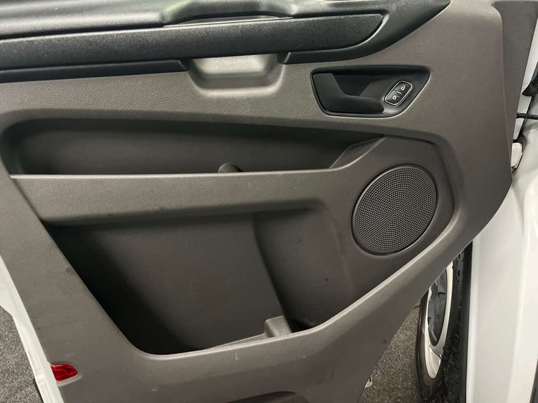 2018 Ford Transit Custom 2.0 Transit Custom 340 LWB H/R Panel Van Diesel Manual