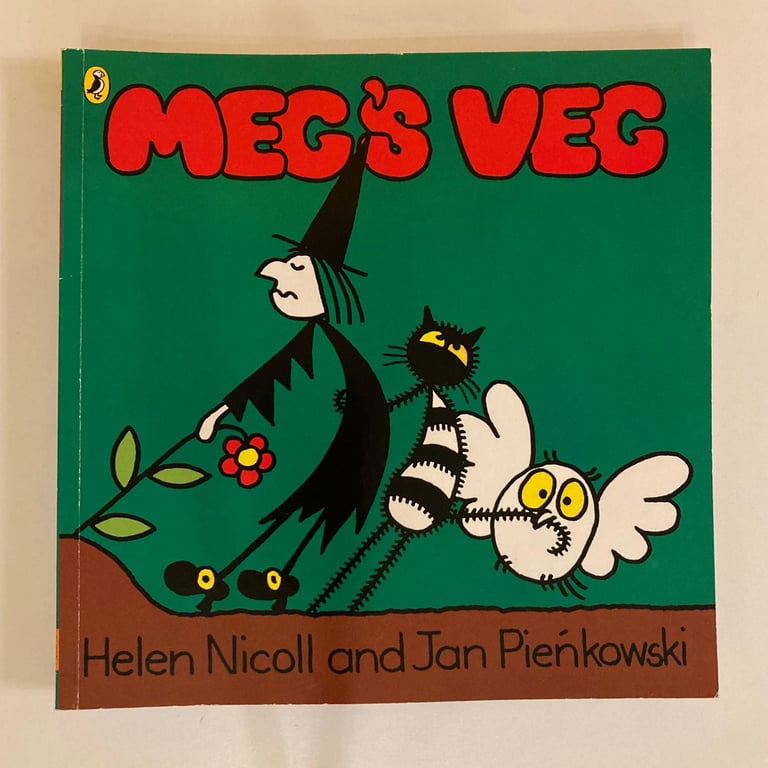 Meg and Mog Collection - 10 x Children Picture Books - Helen Nicoll and Jan Pienkowski - Paperback