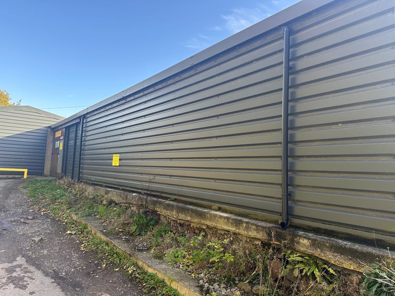 image for Small commercial unit to rent