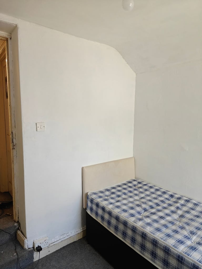 Shared room 
