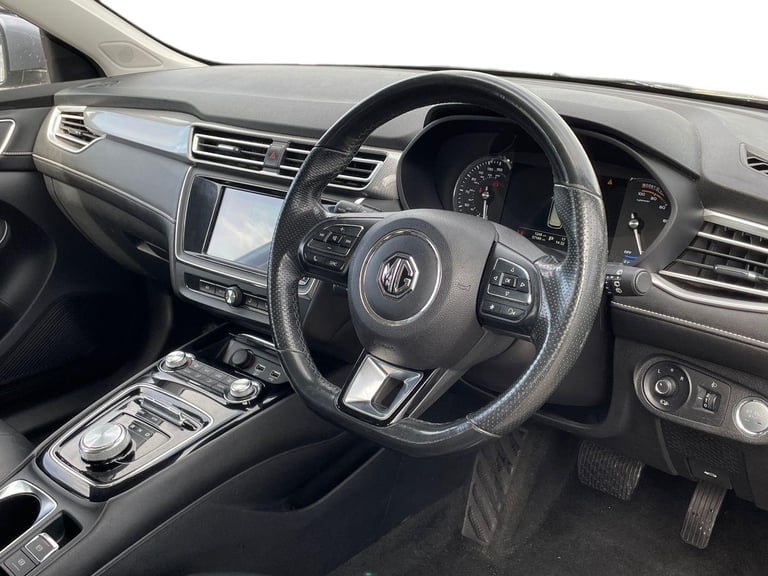  MG MG5 EV 61.1kwh Exclusive Long Range Estate 5dr Electric Auto 156 Ps Electric