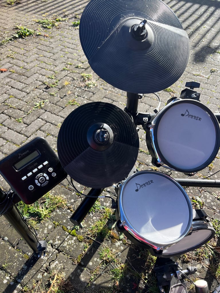 Donner Ded-200 kids electric drum kit