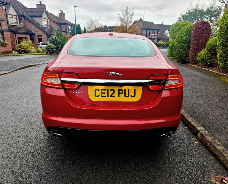 Jaguar Xf Premium Luxury 3.0 V6 * 8 Speed Auto * Fsh... BMW Audi a6 lexus mercedes vw