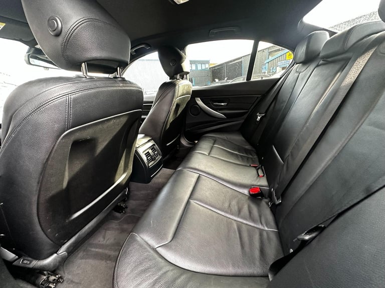 2014 BMW 3 Series 2.0 320d M Sport Auto Euro 5 (s/s) 4dr SALOON Diesel Automatic