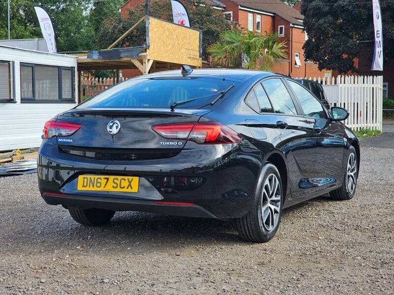 2017 Vauxhall Insignia 1.6 Turbo D ecoTEC Design Nav Grand Sport Euro 6 (s/s) 5dr HATCHBACK Diese...