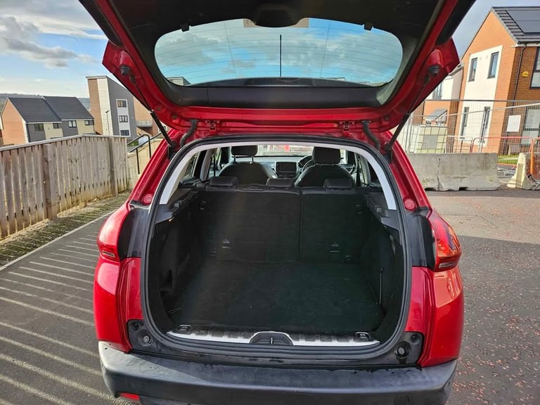 Peugeot, 2008, Hatchback, 2017, Manual, 1199 (cc), 5 doors