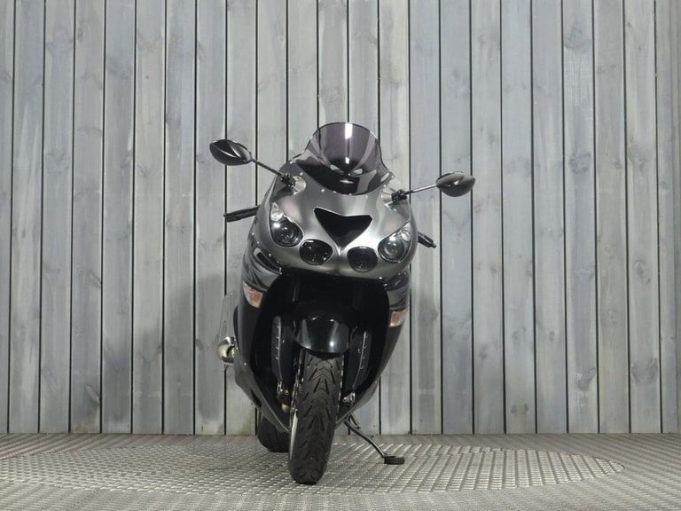 2011 11 KAWASAKI ZZR1400 ABS