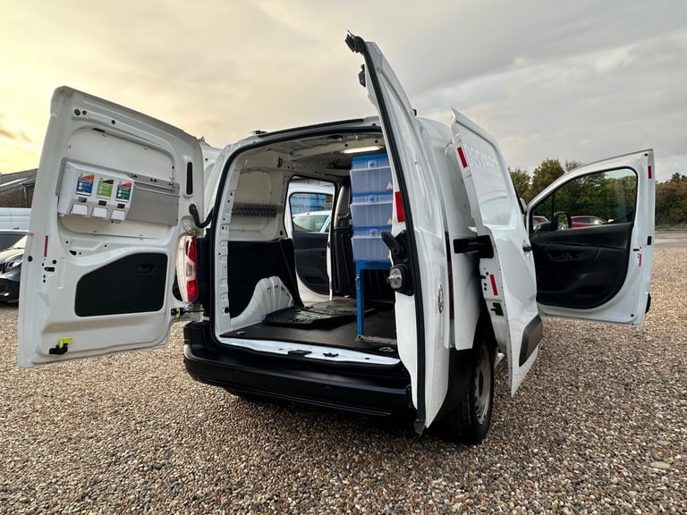 2019 Vauxhall Combo 1.6 Turbo D 2300 Edition L1 H1 Euro 6 (s/s) 4dr PANEL VAN Diesel Manual