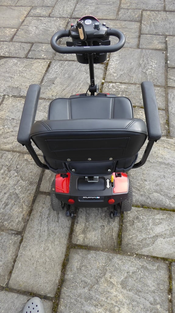 Roma Dallas DX Compact 4-Wheeler Mobility Scooter