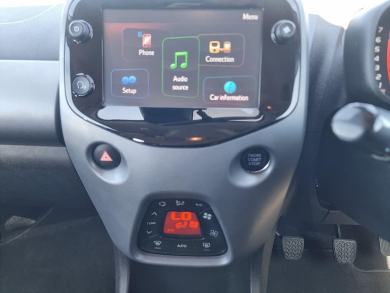 2018 Toyota AYGO 1.0 VVT-i x-clusiv Euro 6 5dr (Safety Sense) HATCHBACK Petrol Manual