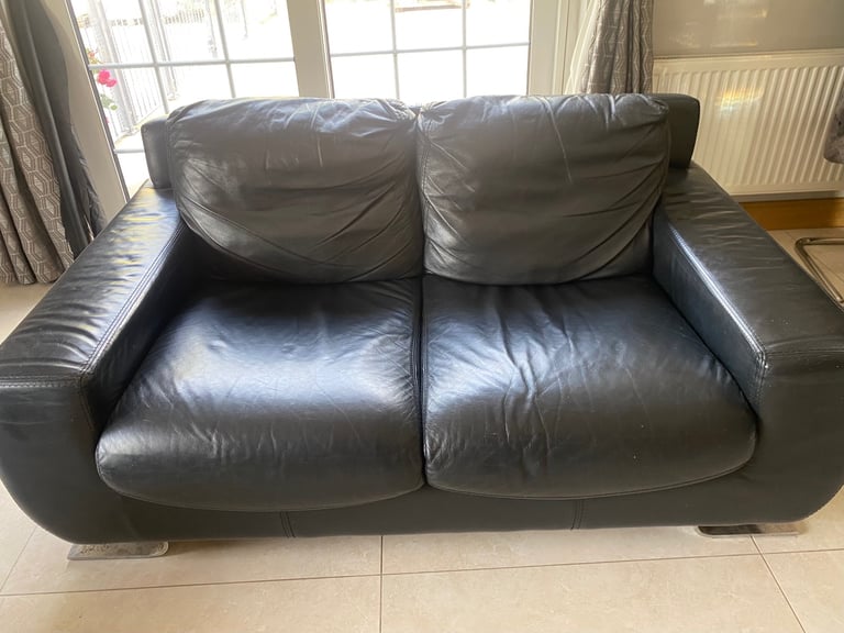 3 & 2 seater. Leather sofa (price drop)