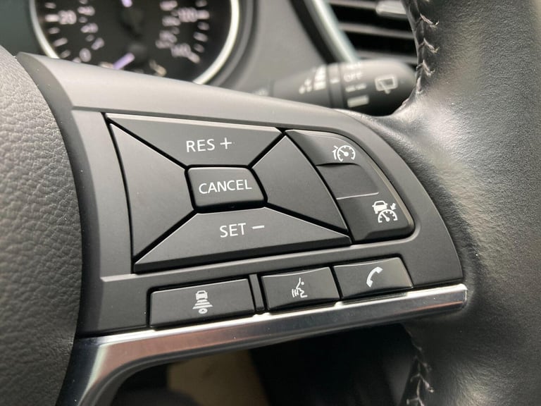 2019 Nissan Qashqai 1.3 DIG-T Tekna SUV 5dr Petrol Manual Euro 6 (s/s) (140 ps) HATCHBACK Petrol ...