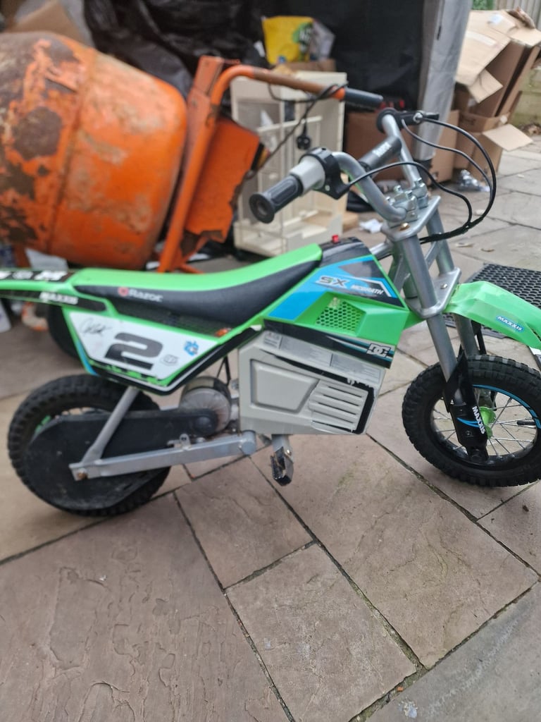 Razor electric dirt bike