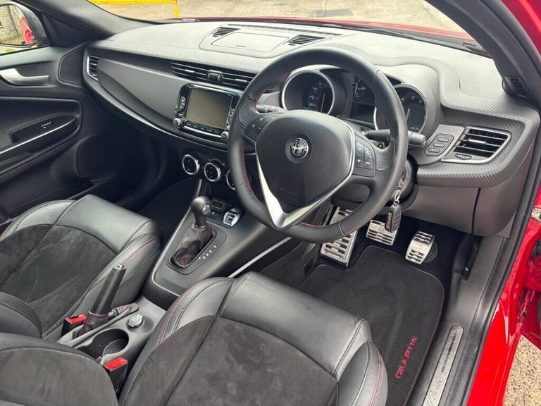 2018 Alfa Romeo Giulietta 1750 TBi Veloce Hatchback 5dr Petrol TCT Euro 6 (240