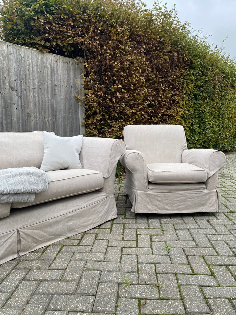Multiyork Sofa and Armchair.