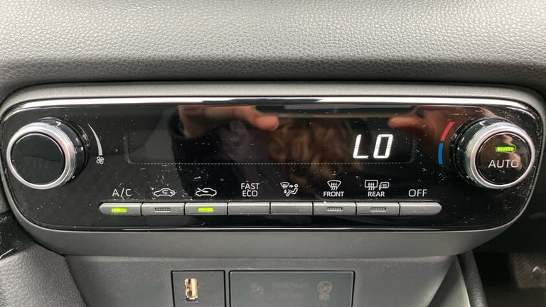 2023 Toyota Yaris 1.5 Hybrid Design 5dr CVT Hybrid Hatchback Hatchback Hybrid Automatic