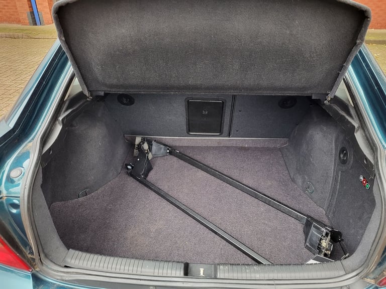 1999/V VAUXHALL VECTRA B 2.0 DI CLUB mondeo focus astra dci citroen renault laguna classic