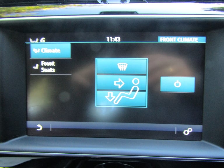  JAGUAR XE 2.0d Prestige AUTOMATIC - 1 OWNER - FSH - £35 TAX - ULEZ COMPLIANT