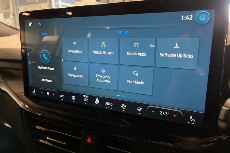 2024 Ford Focus 1.0 EcoBoost Hybrid mHEV ST-Line 5dr HATCHBACK PETROL Manual