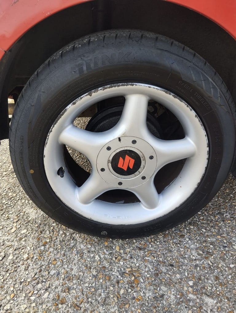 Suzuki, SWIFT, Hatchback, 2006, Manual, 1328 (cc), 5 doors