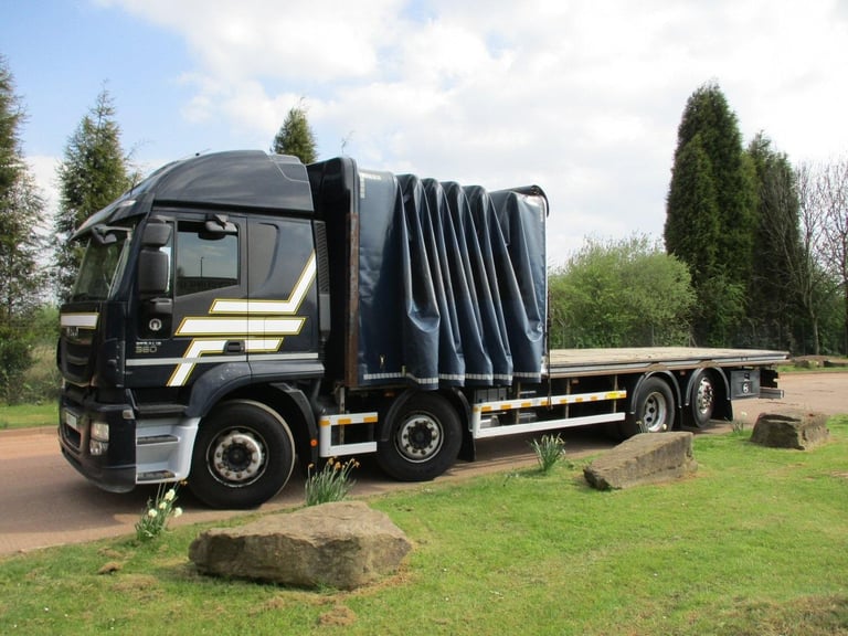 Iveco Stralis 360 8X2 FLAT CURTAINSIDER SLIDING CANOPY