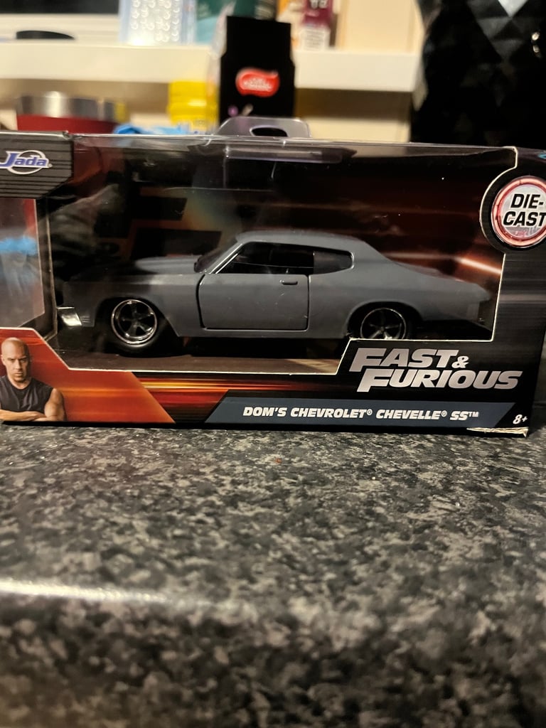 Die cast fast and furious model car 