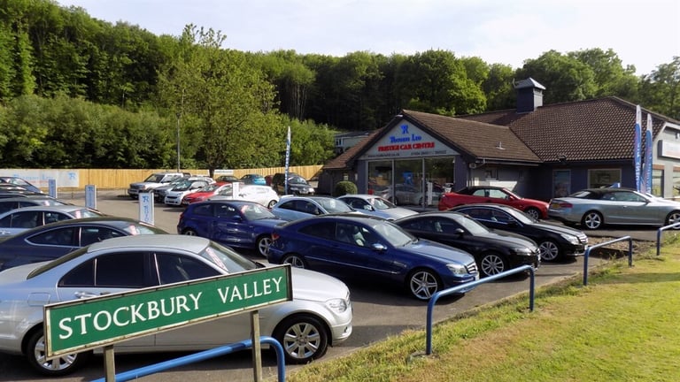 2016 Mercedes-Benz C Class AMG LINE PREMIUM PLUS Saloon Diesel Automatic