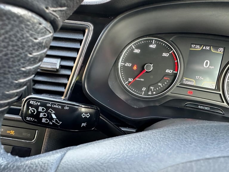 2014 SEAT Leon 1.6 TDI CR SE Euro 5 (s/s) 5dr HATCHBACK Diesel Manual