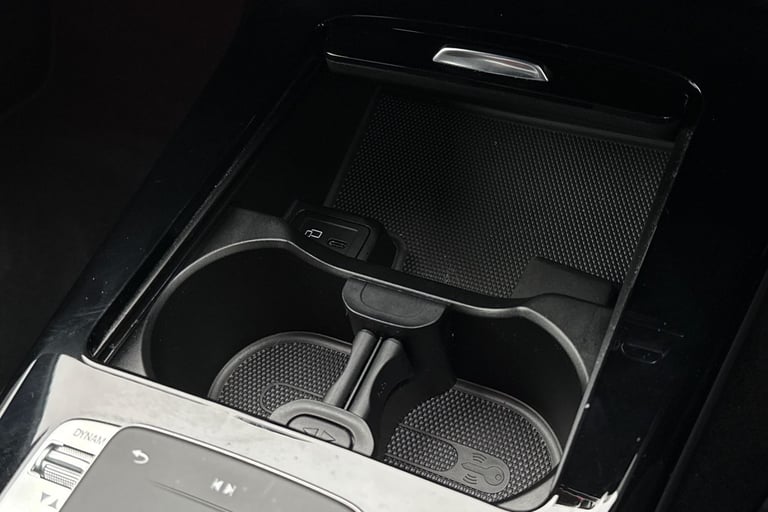 2019 Mercedes-Benz A-Class 1.3 A200 AMG Line (Premium) 7G-DCT Euro 6 (s/s) 5dr Hatchback PETROL A...