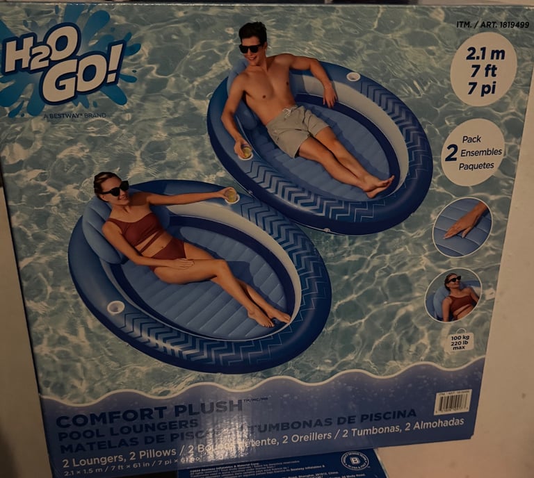 Pool loungers Brand new 