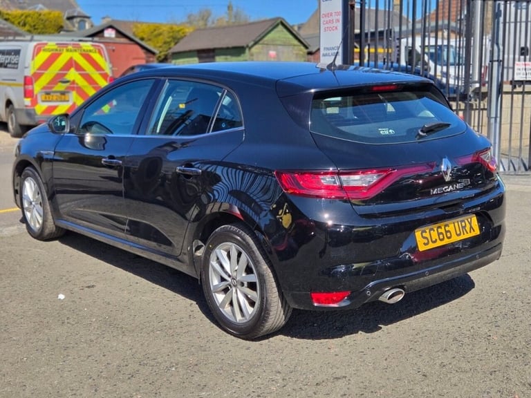 2016 Renault Megane 1.5 dCi Dynamique Nav Hatchback 5dr Diesel Manual Euro 6 (s/s) (110 ps) Hatch...