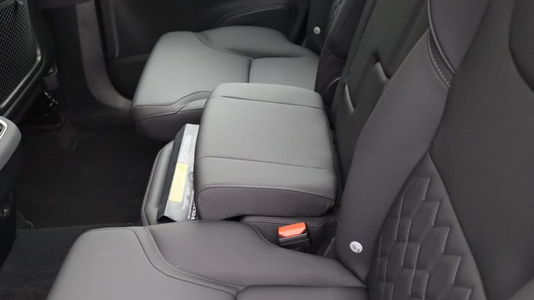 2025 Volvo XC90 B5 (P) AWD Plus Dark (Sunroof, Harman Kardon Sound, 360 Camera, BLIS) ESTATE Petr...
