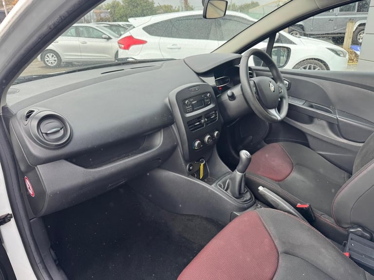 2016 Renault Clio 1.2 16V Play Euro 6 5dr HATCHBACK Petrol Manual